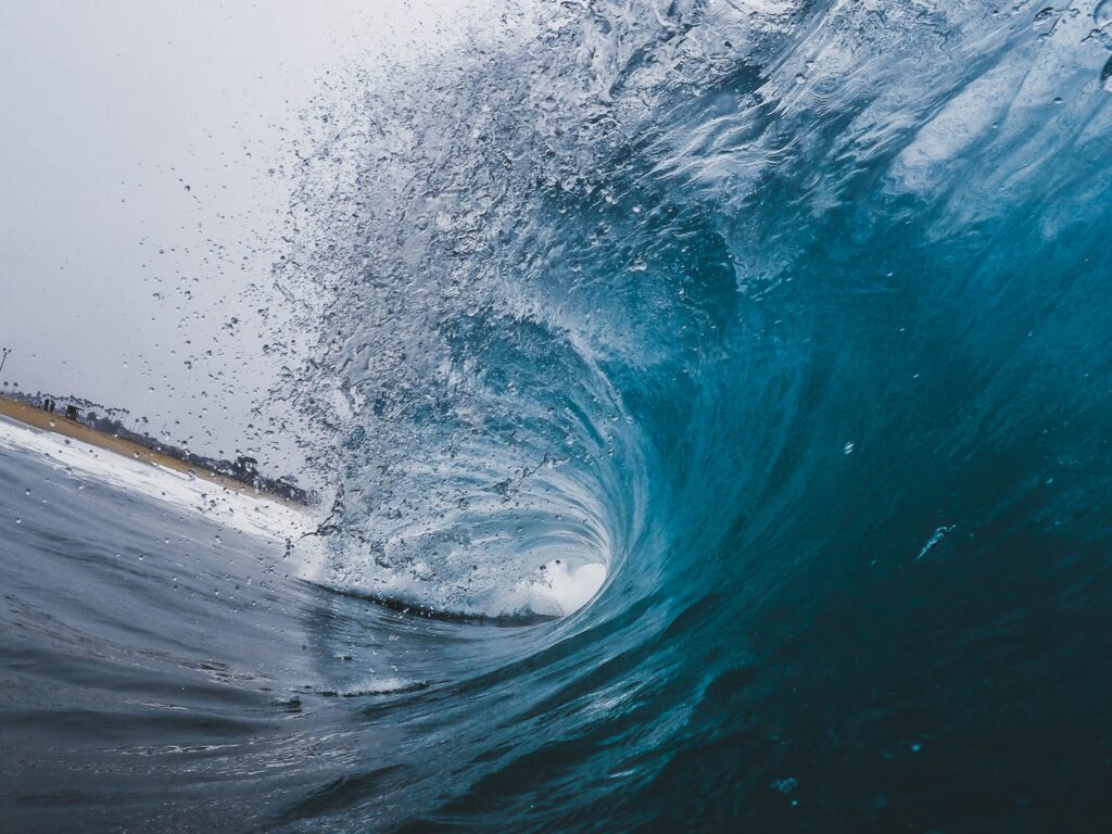 Tidal wave